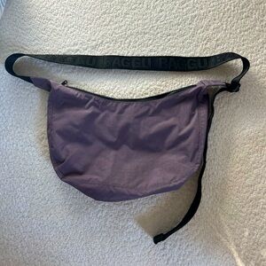 BAGGU Dusty Lavender Medium Crescent Bag
